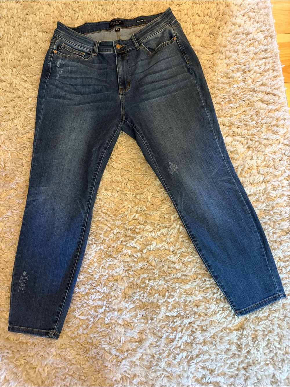 Judy Blue Jeans Size 16W Stretch  Relaxed Fit Gently Used Distressed